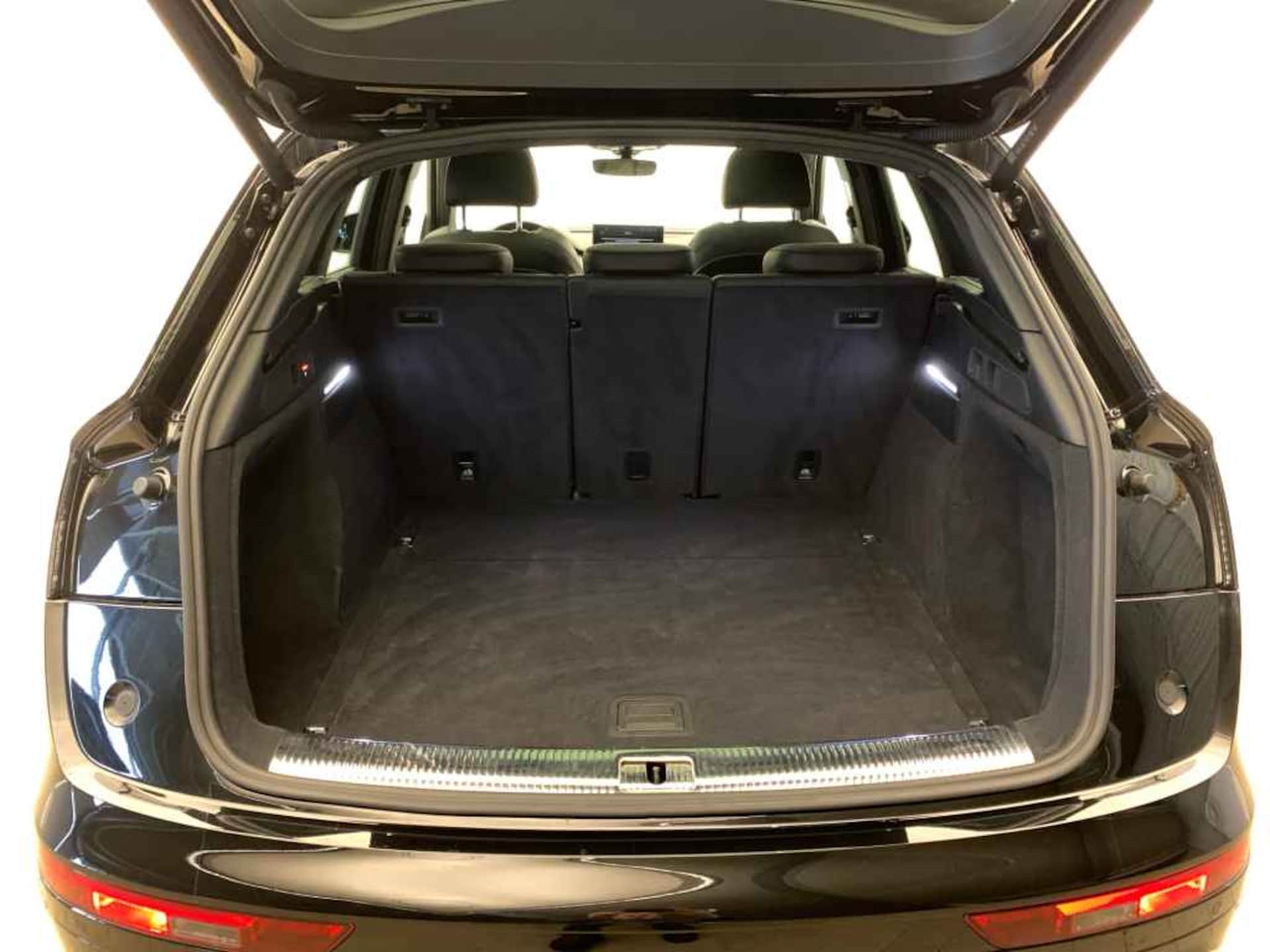 Audi SQ5 SUV