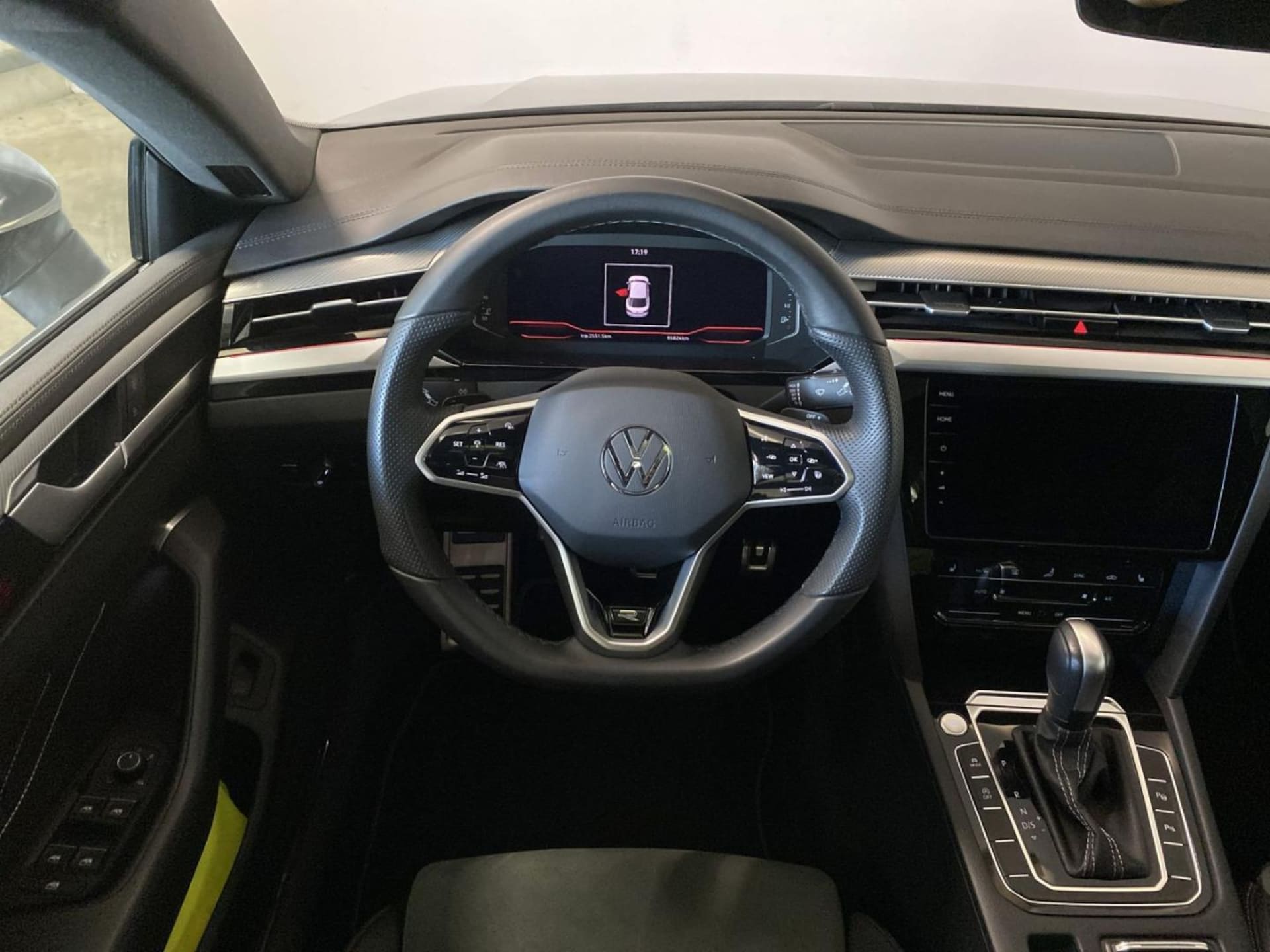 Volkswagen Arteon R-Line