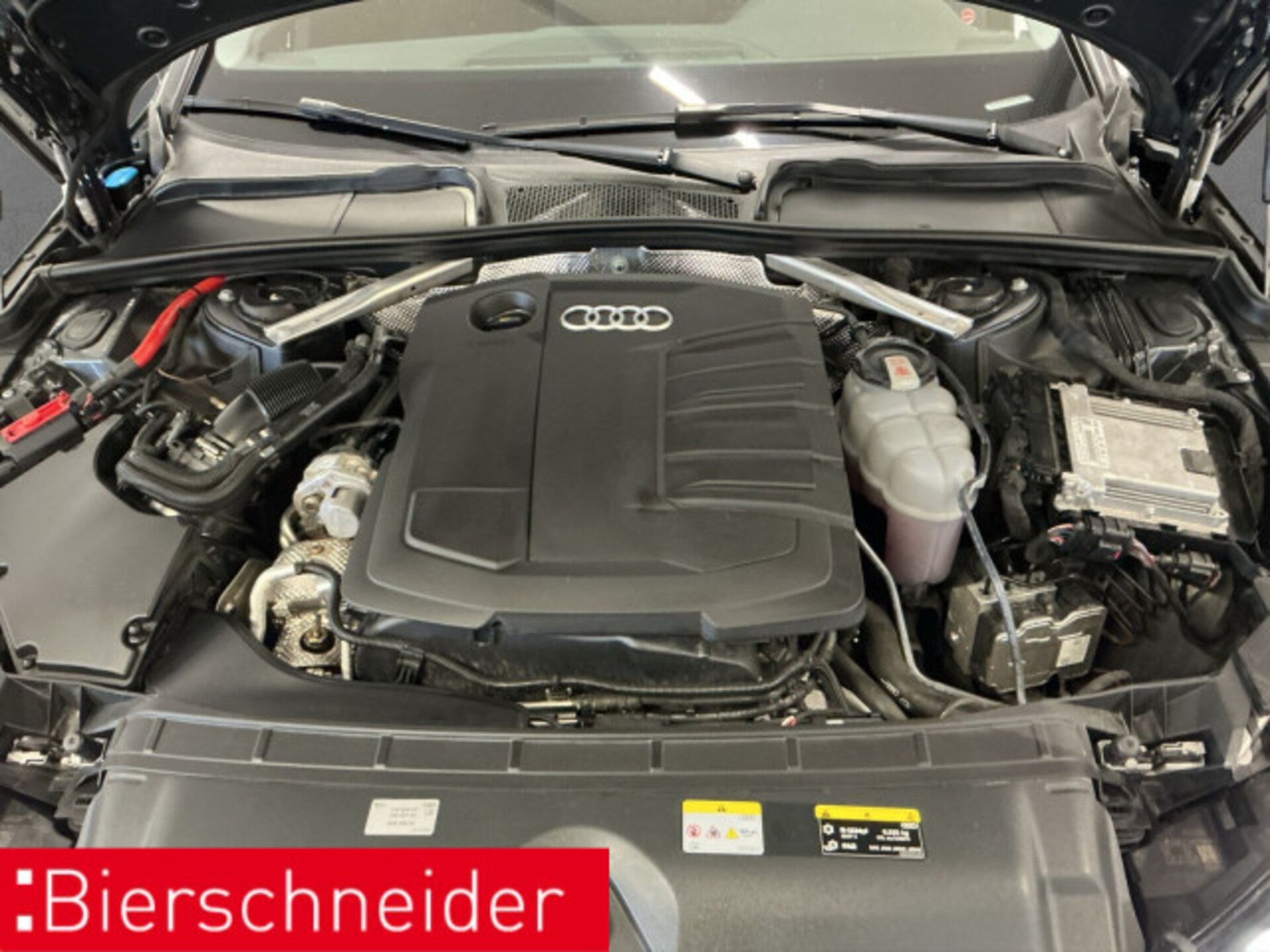 Audi A4 Avant S line