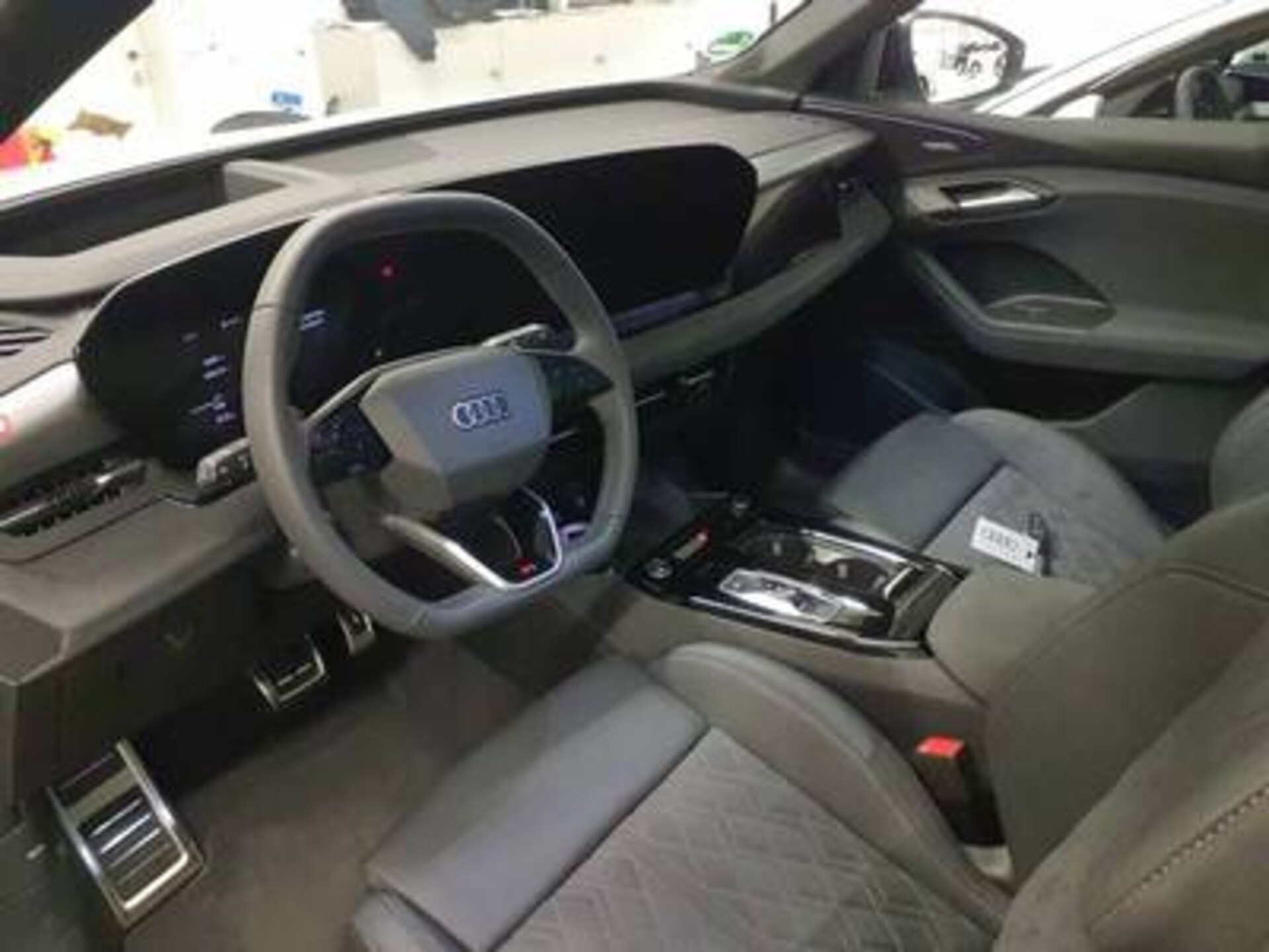Audi Q6 SUV e-tron