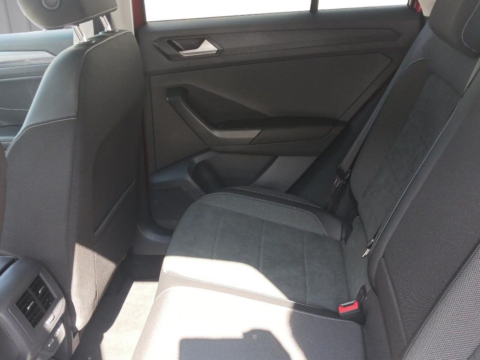 Volkswagen T-Roc – Bild 13