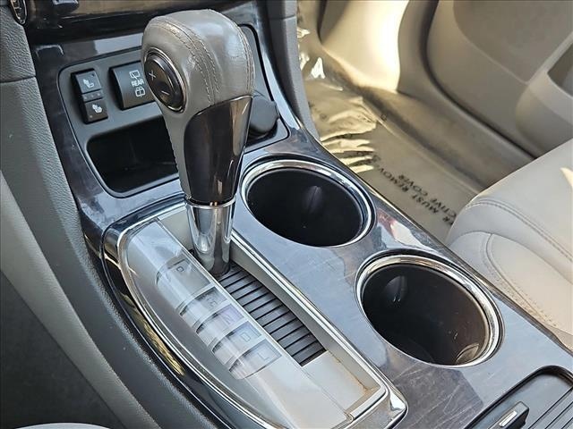 2017 Buick Enclave Leather - Photo 18