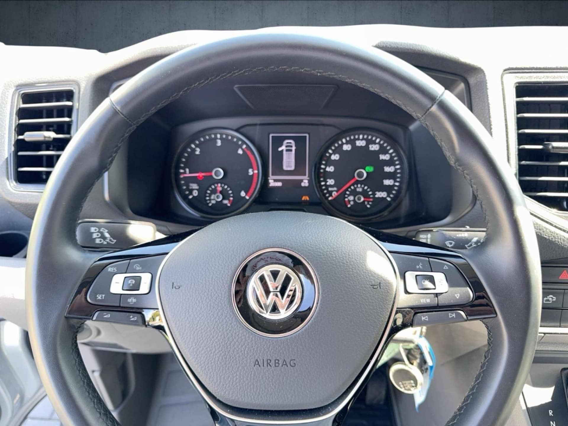 Volkswagen Grand California 600