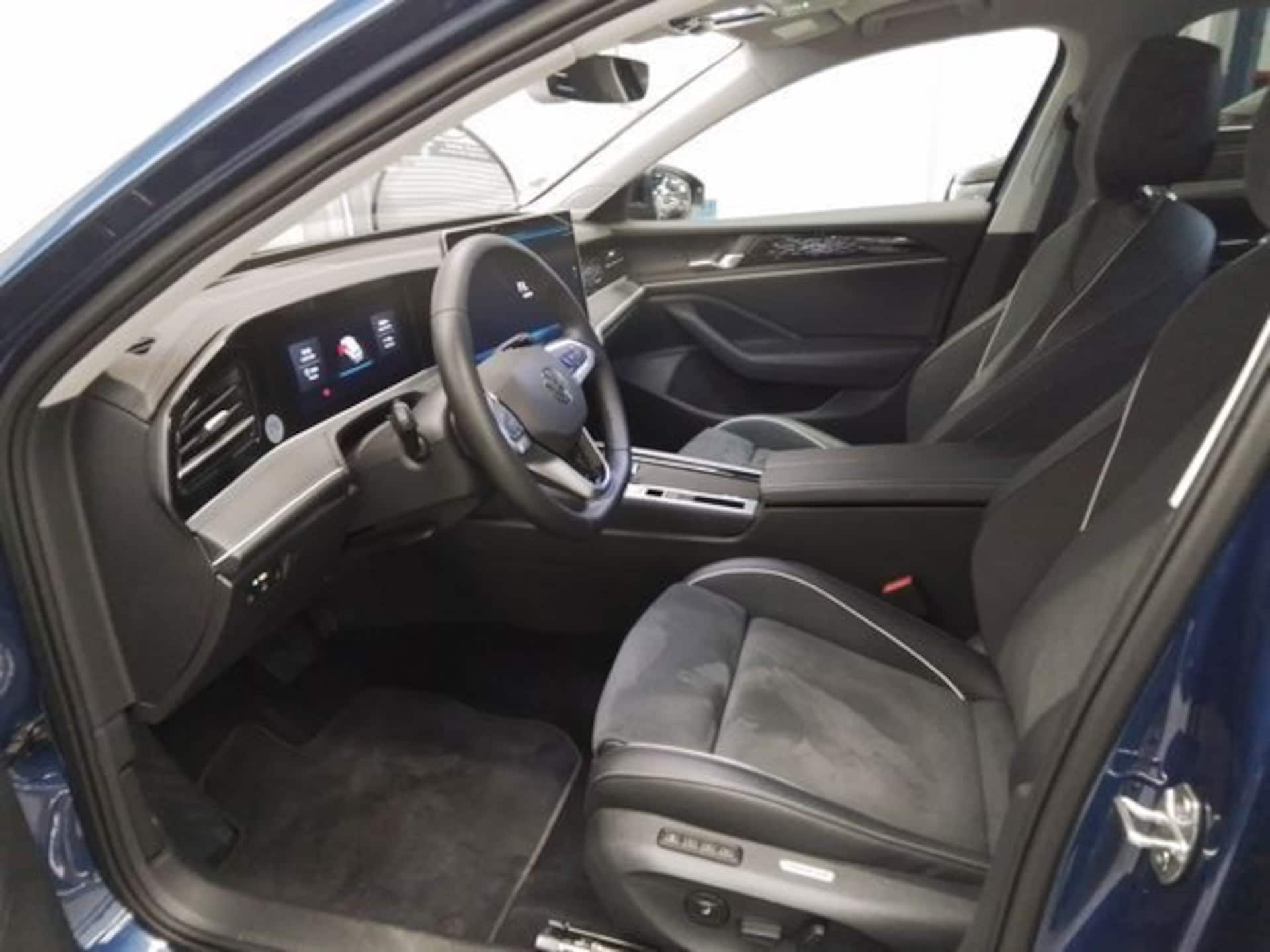 Volkswagen Passat Elegance