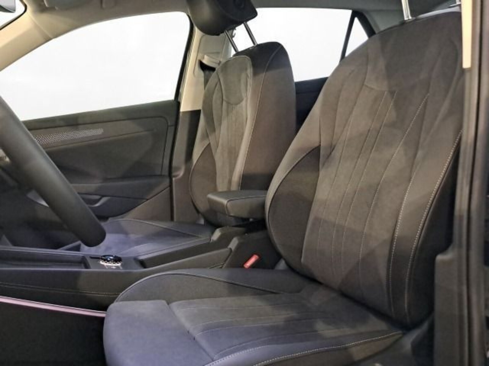 Volkswagen T-Roc – Bild 8