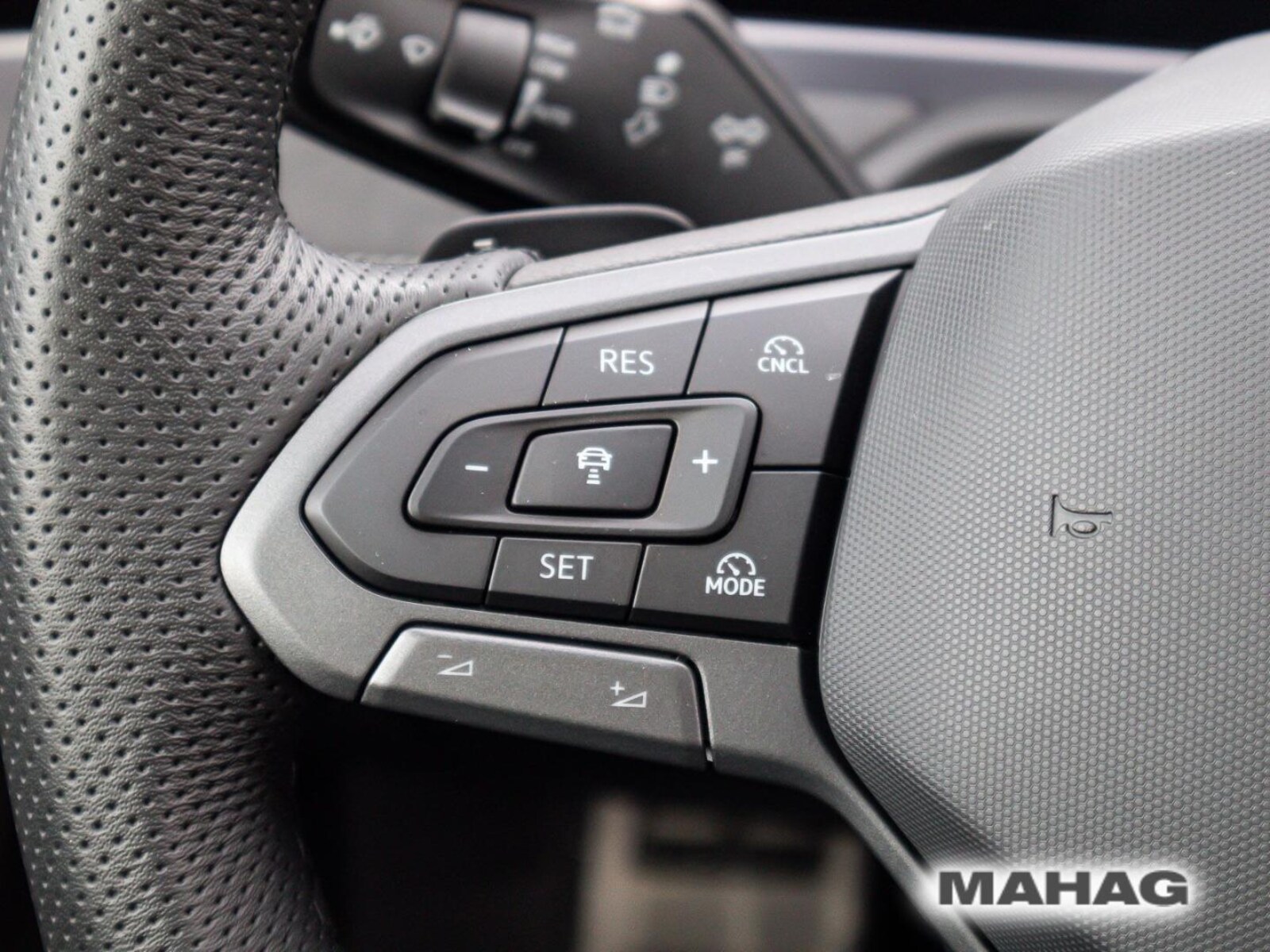 Volkswagen Passat – Bild 22