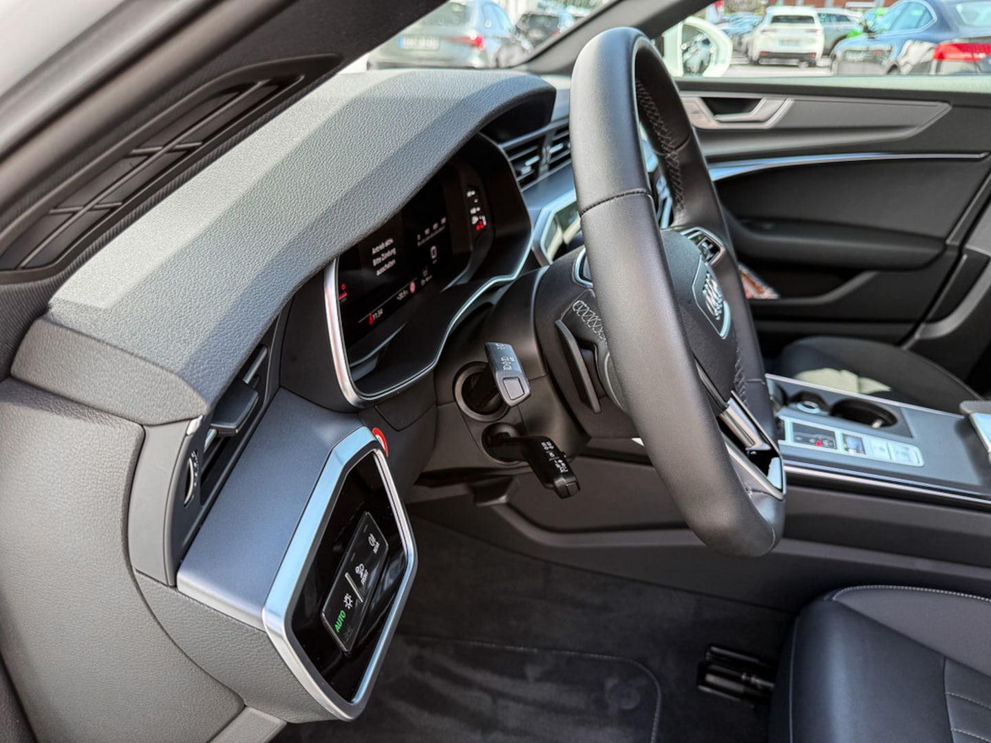Bild über Audi A6 Avant S line 40 TDI S tronic - für weitere Informationen kontaktieren Sie den Audi Partner