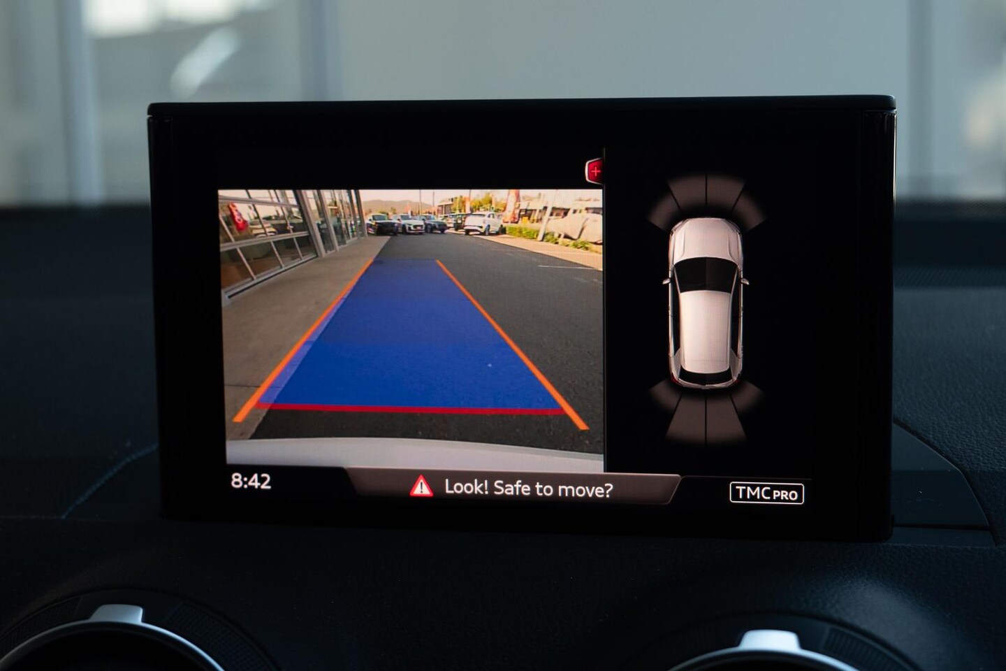 Image about Audi Q2 design 35 TFSI S tronic