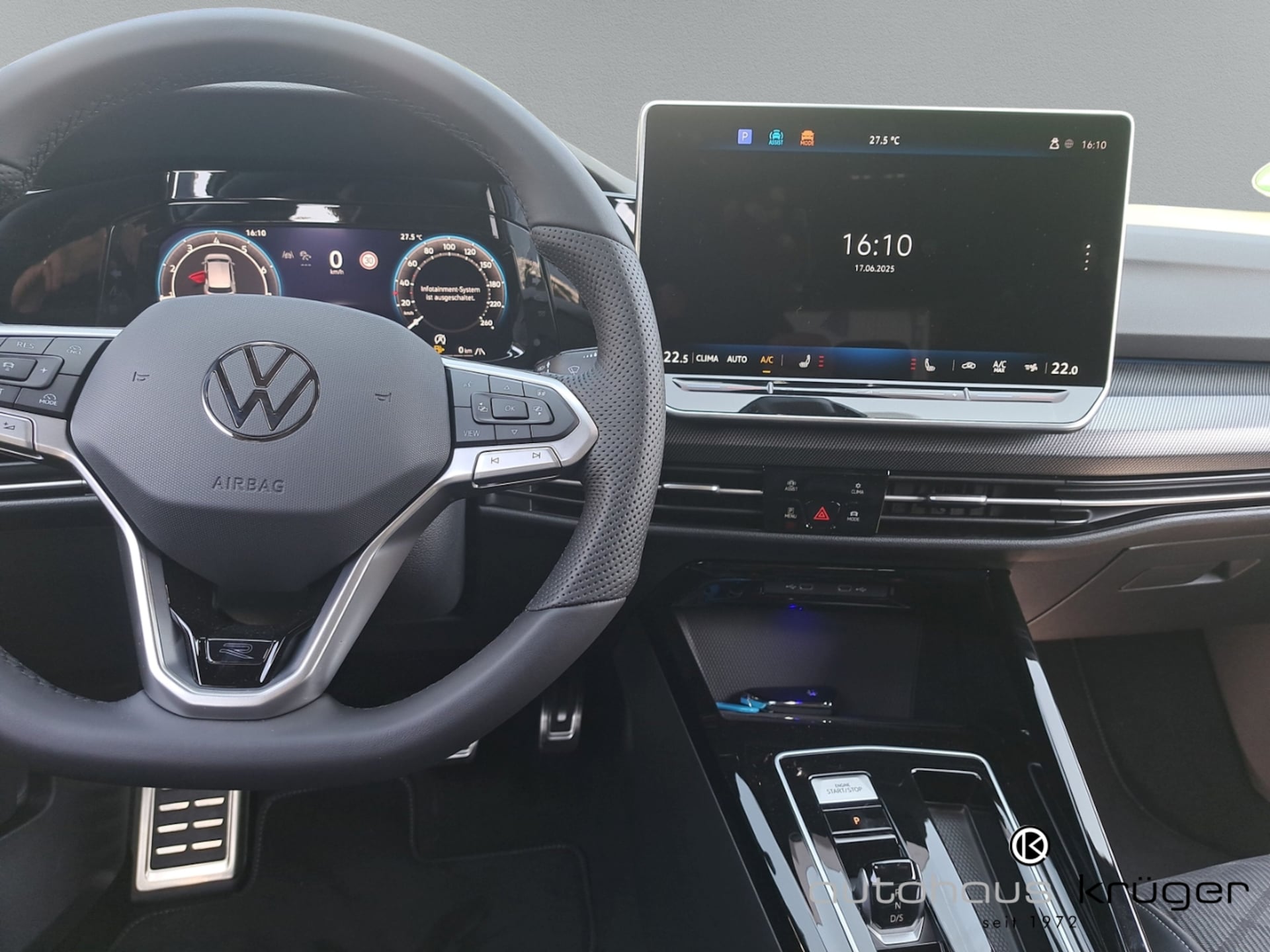 Volkswagen Golf R-Line