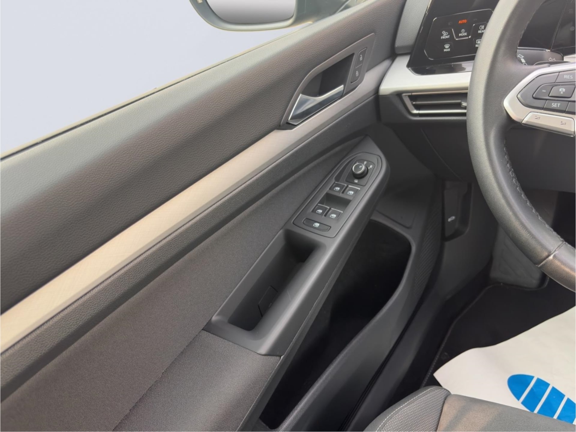 Volkswagen Golf Variant Life