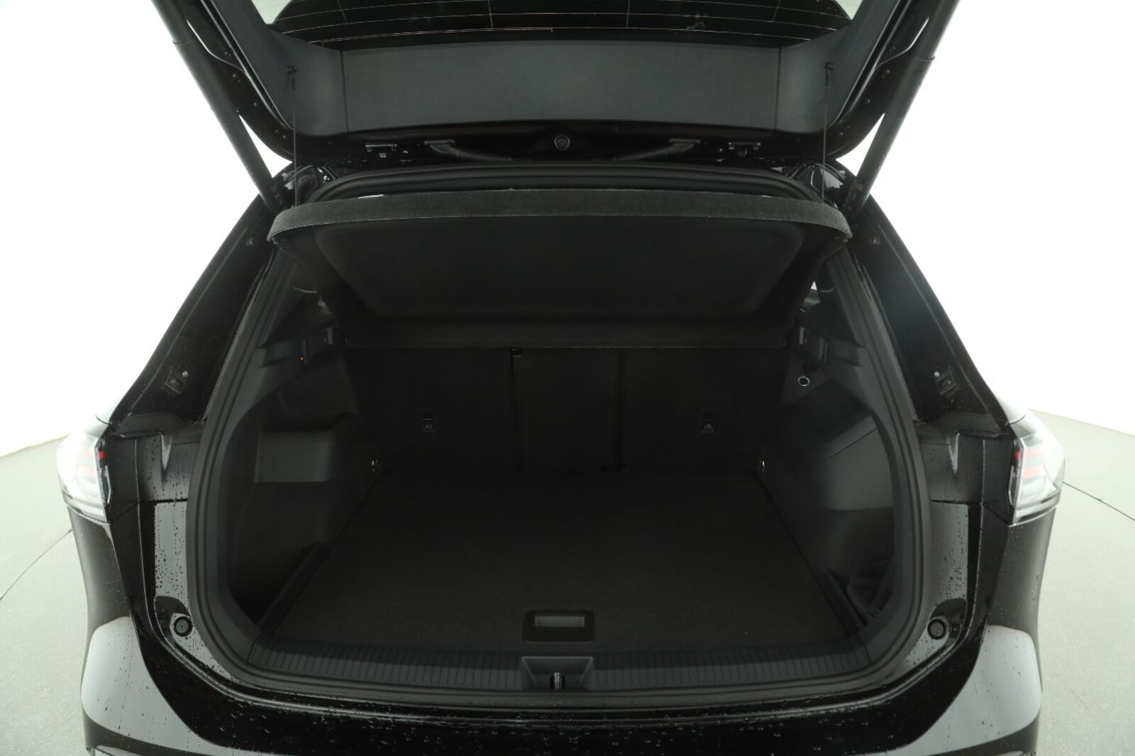 Volkswagen Tiguan – Bild 11