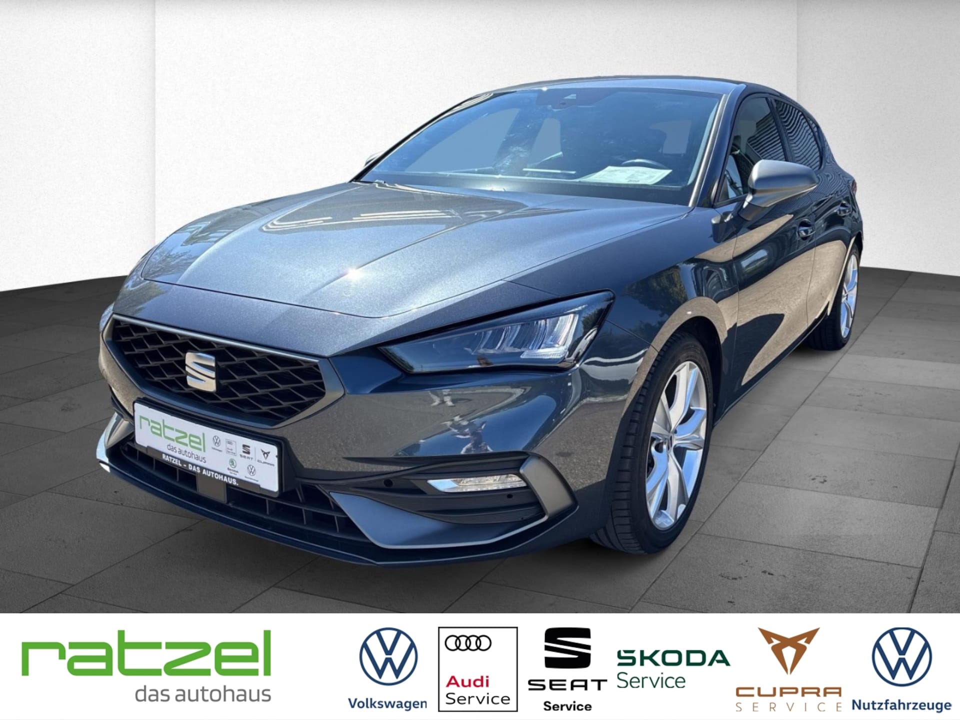 Seat Leon 2023 — FR 1,5 eTSI 110 AHK Navi LED Digitales Cockpit