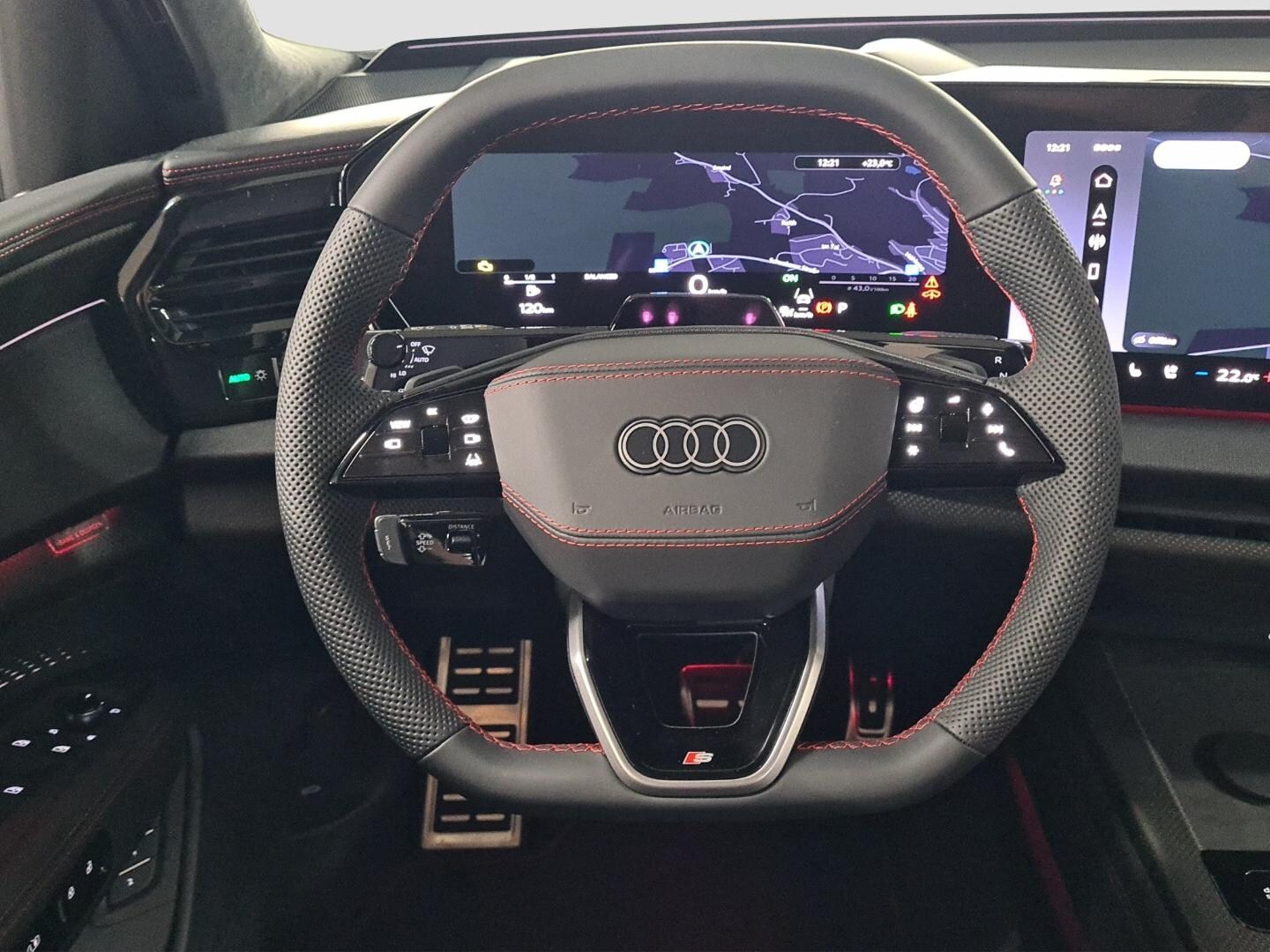 Bild über Audi Q7 SUV TDI quattro 220 kW tiptronic - für weitere Informationen kontaktieren Sie den Audi Partner