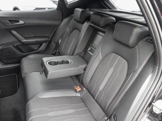 Bild des Autos 28