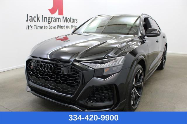 2023 Audi RS Q8 Base