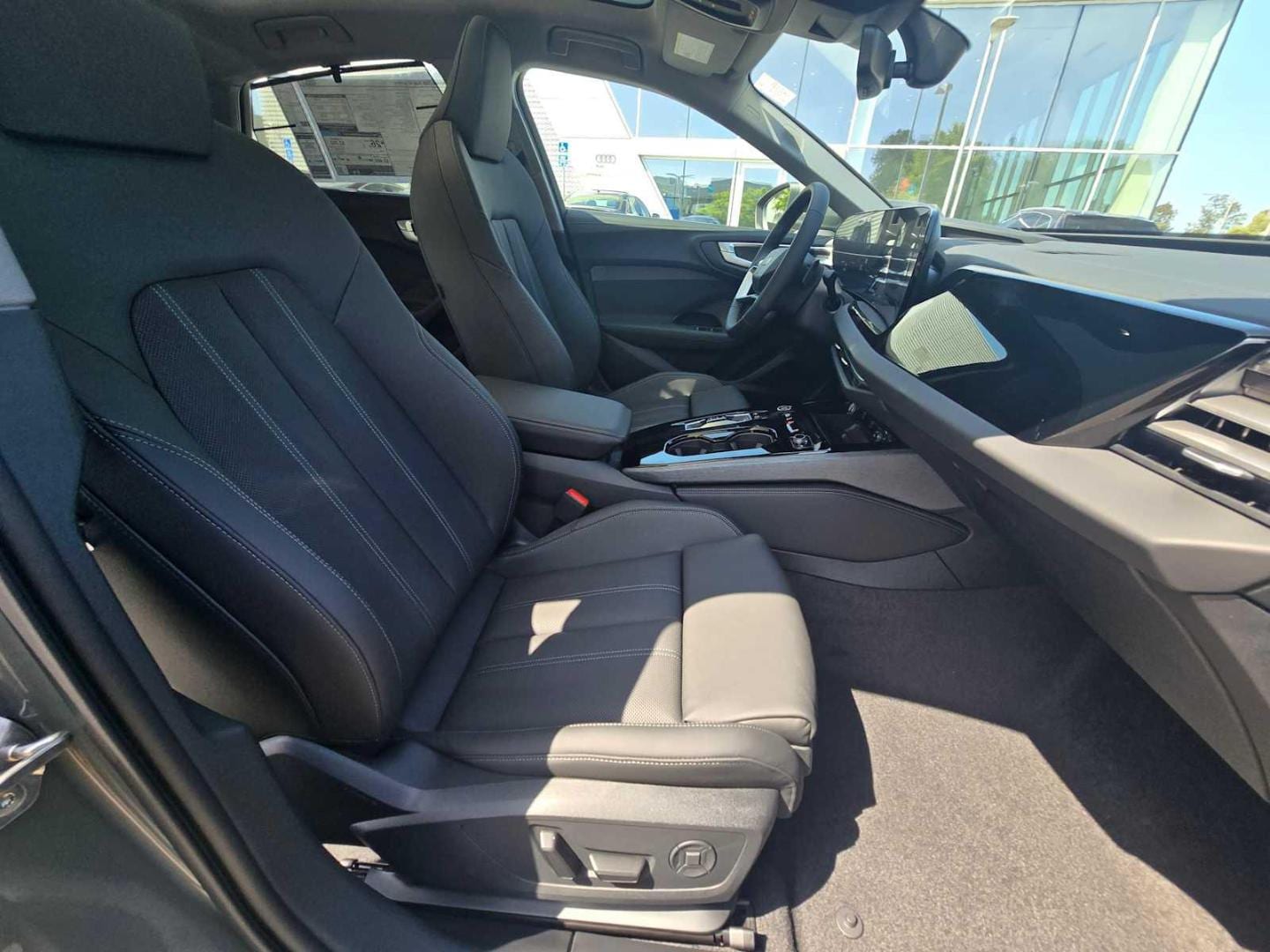 2025 Audi New A5 Premium Plus - Photo 11