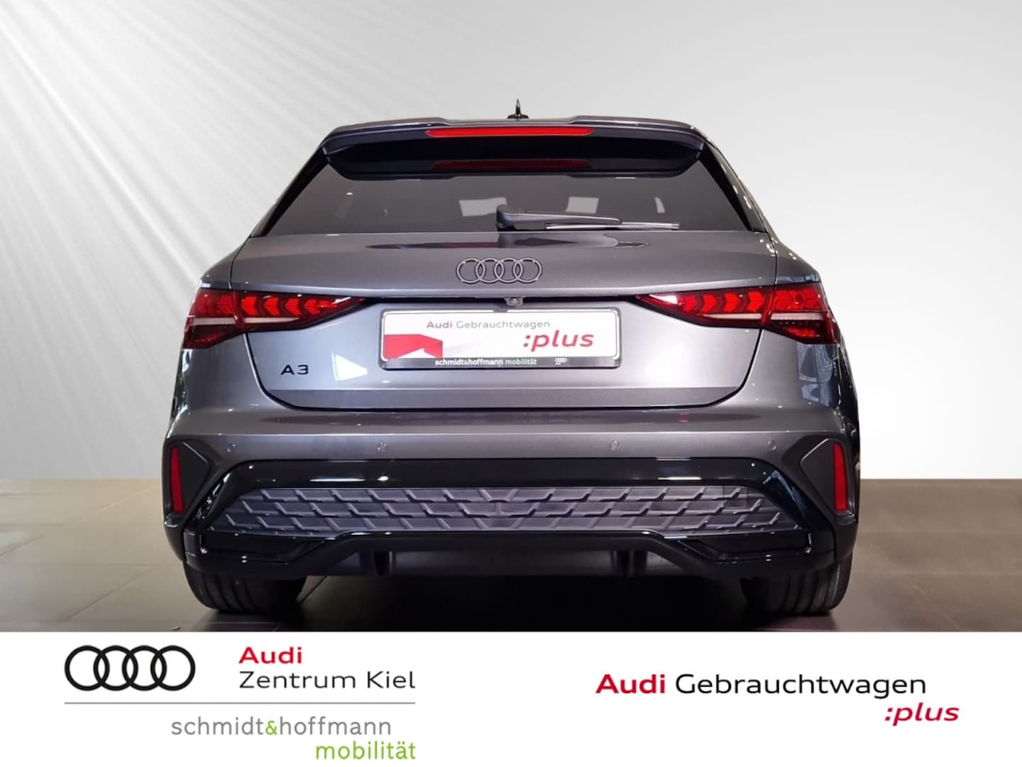 Bild über Audi A3 Sportback TFSI 110 kW S tronic - für weitere Informationen kontaktieren Sie den Audi Partner