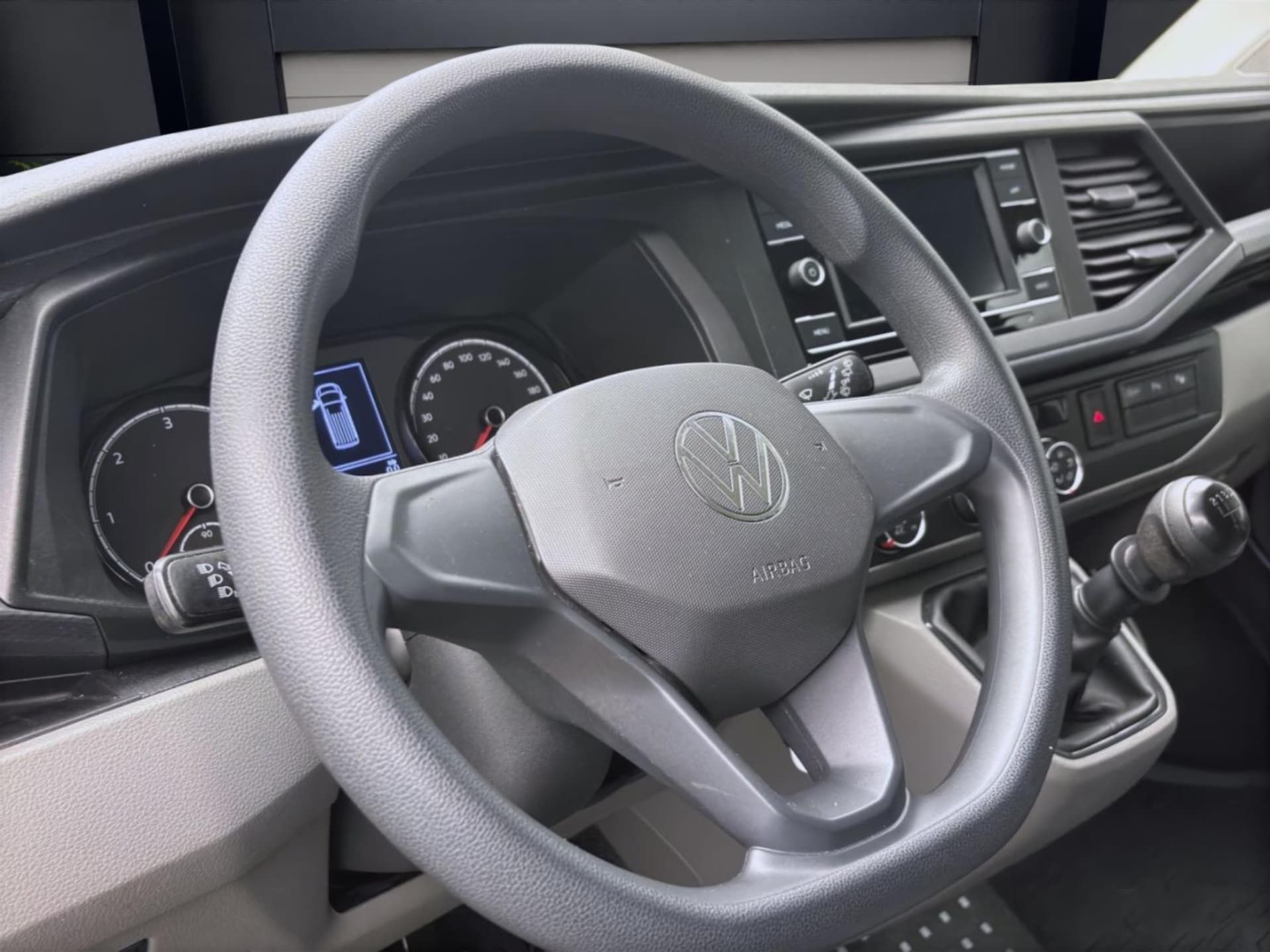 Volkswagen T6.1 Transporter Kombi kurzer Radstand