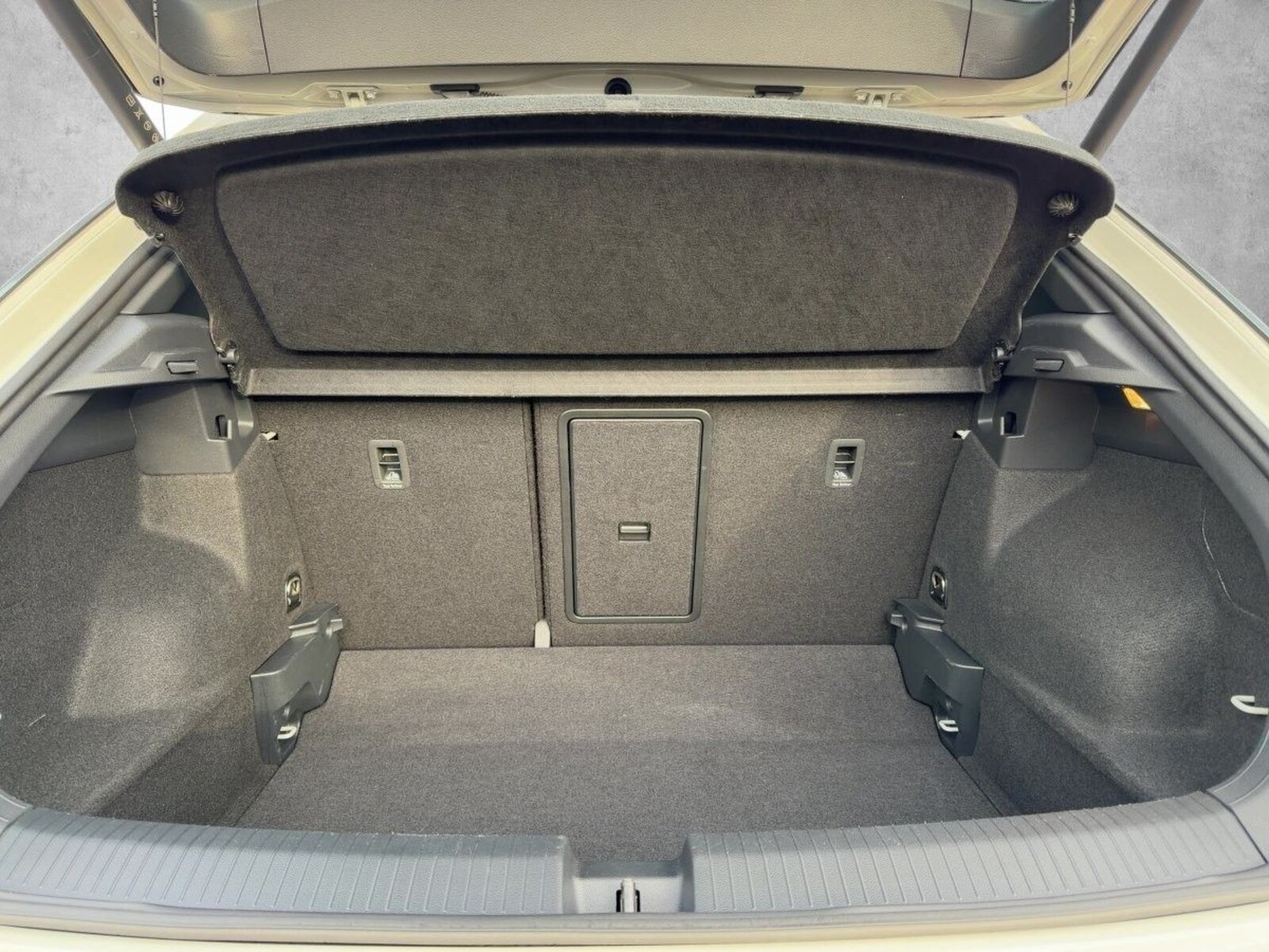 Volkswagen T-Roc – Bild 18