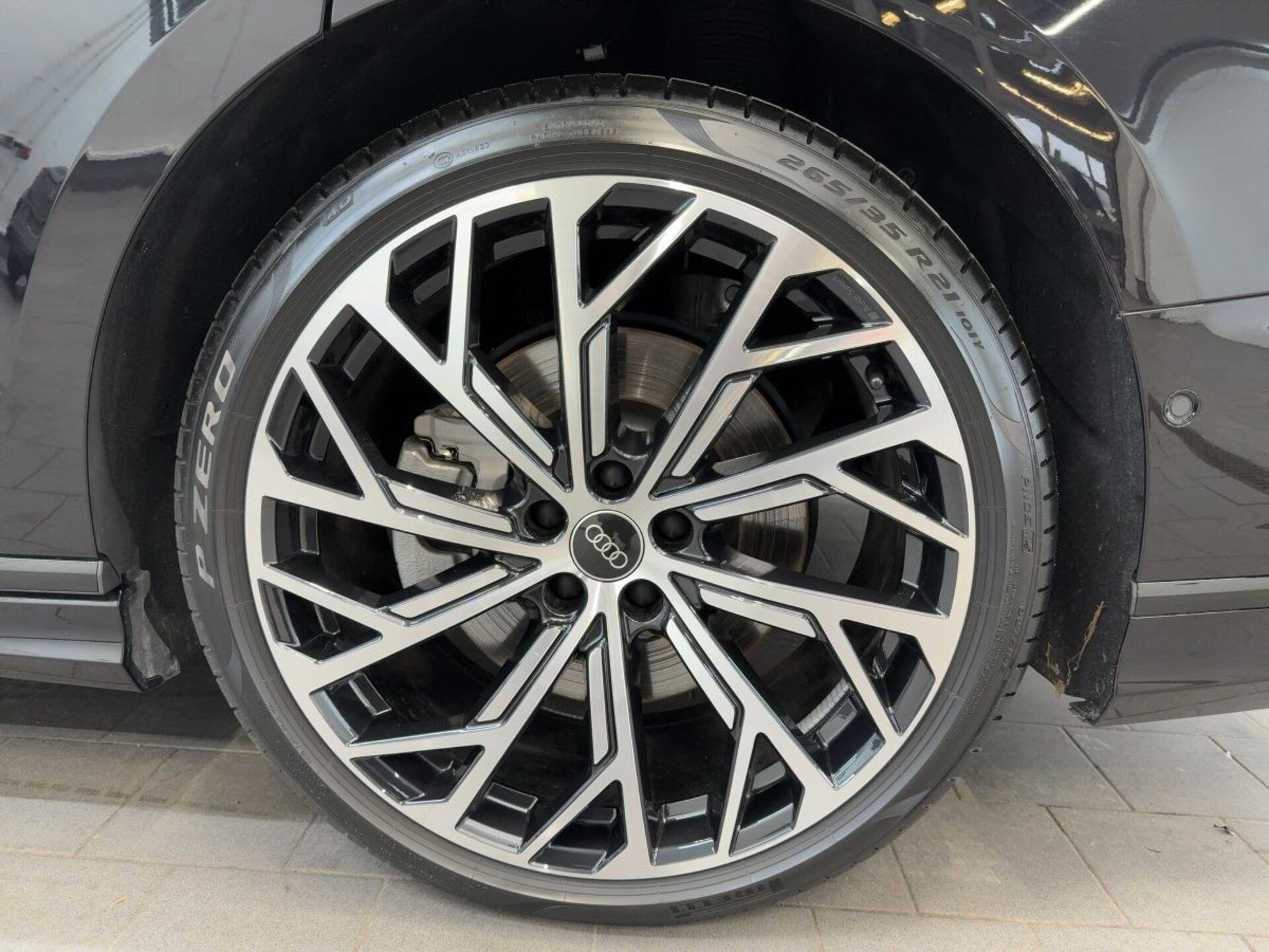 Audi A8 TFSI e
