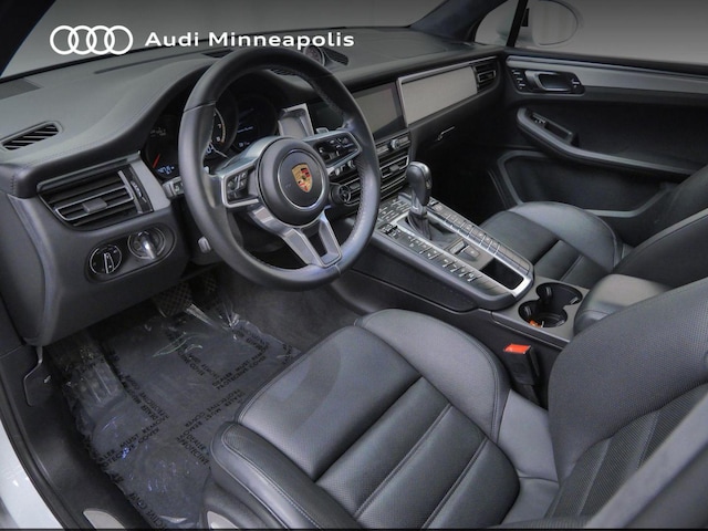 2021 Porsche Macan