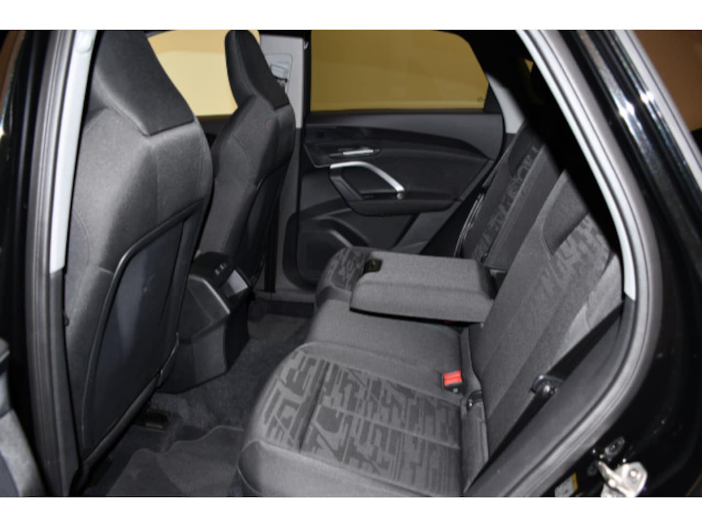 Bild über Audi Q5 Sportback TDI quattro 150 kW S tronic - für weitere Informationen kontaktieren Sie den Audi Partner