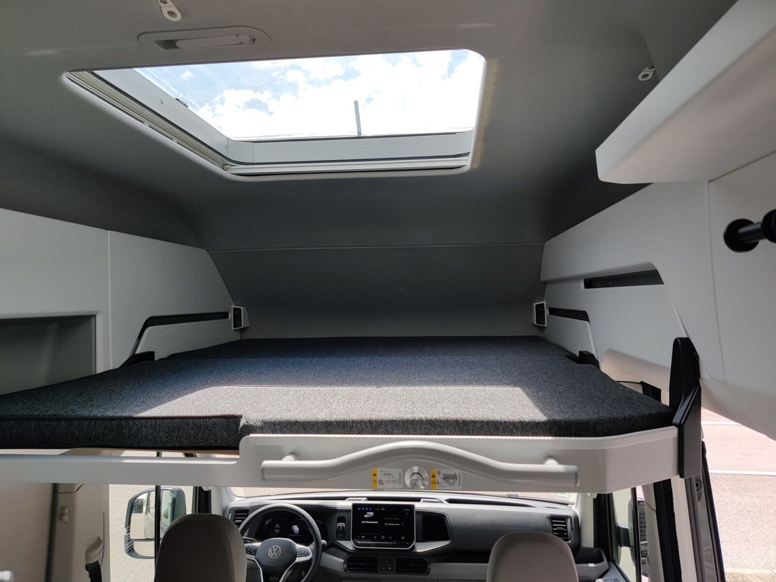 Volkswagen Grand California 600 – Bild 10
