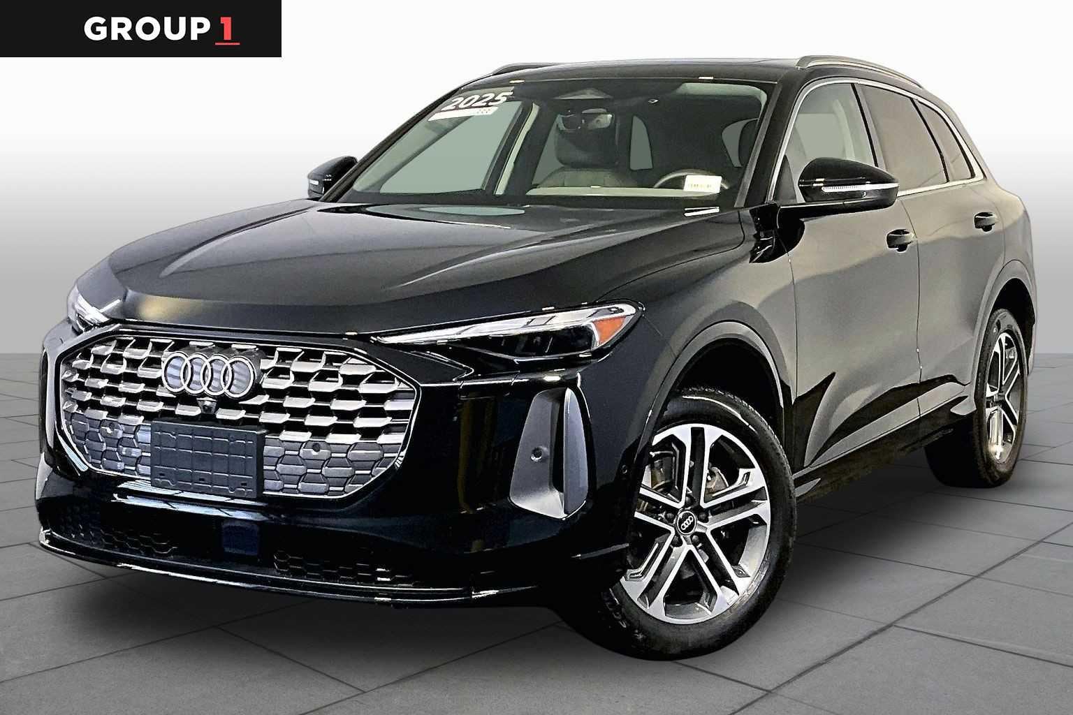 2025 Audi Q5 40 Premium's photo