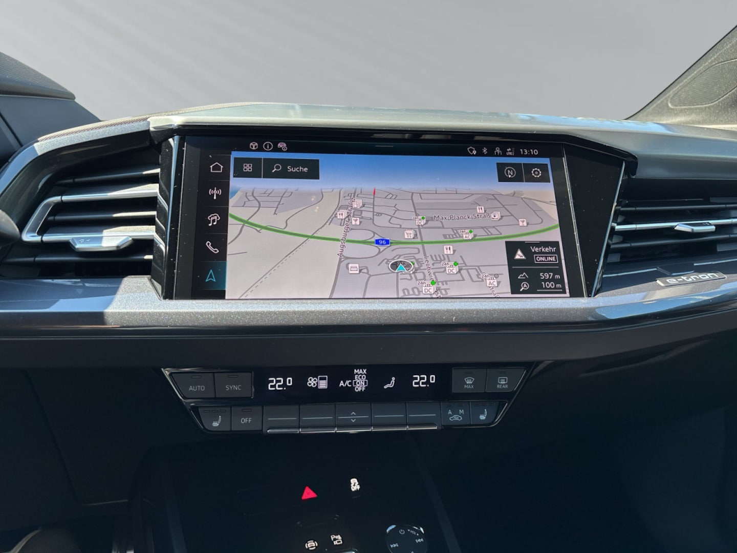 Bild über Audi Q4 e-tron 45 e-tron - für weitere Informationen kontaktieren Sie den Audi Partner