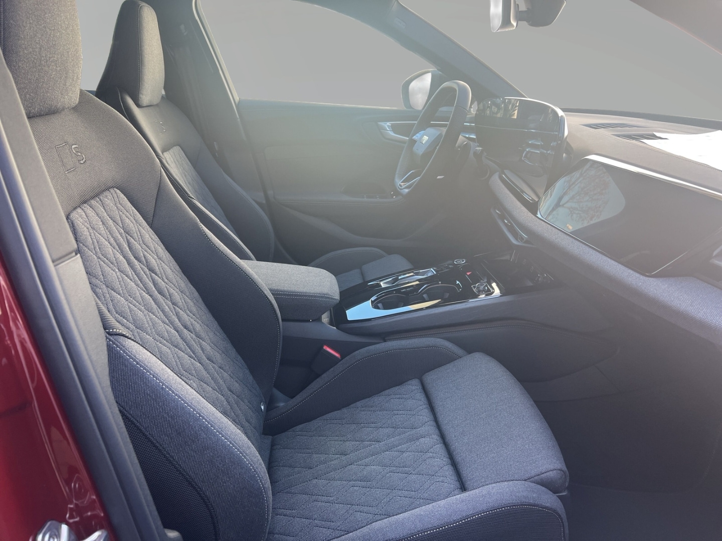 Bild über Audi A5 Avant TDI 150 kW S tronic - für weitere Informationen kontaktieren Sie den Audi Partner