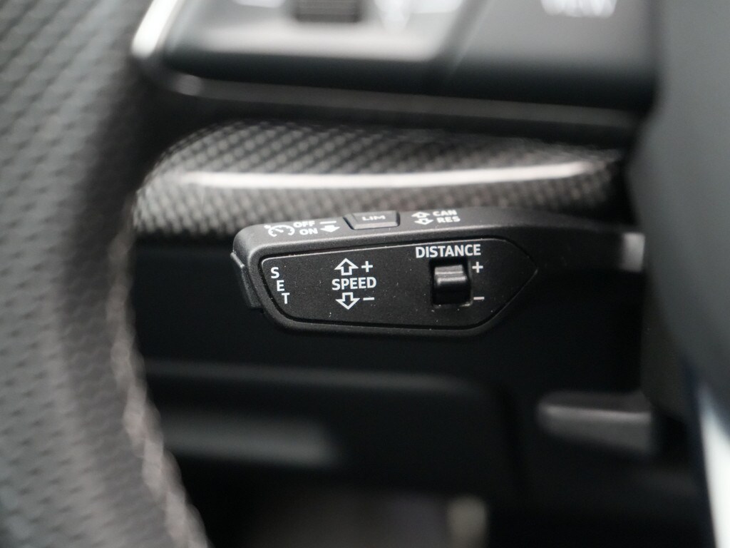 Image about Audi SQ7 TFSI quattro tiptronic