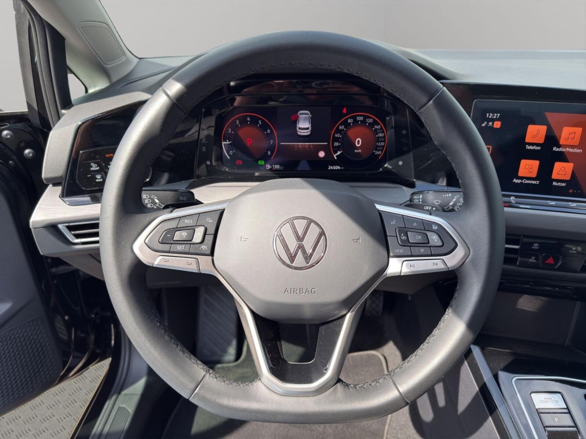 Volkswagen Golf Style
