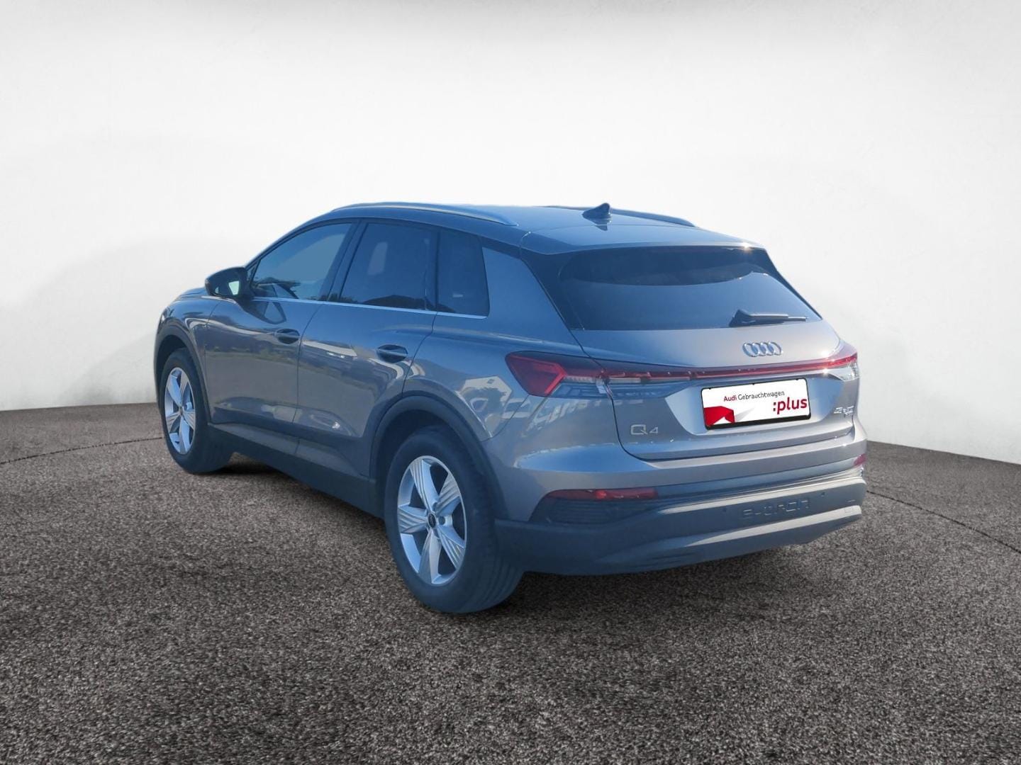Bild über Audi Q4 e-tron 45 e-tron quattro - für weitere Informationen kontaktieren Sie den Audi Partner
