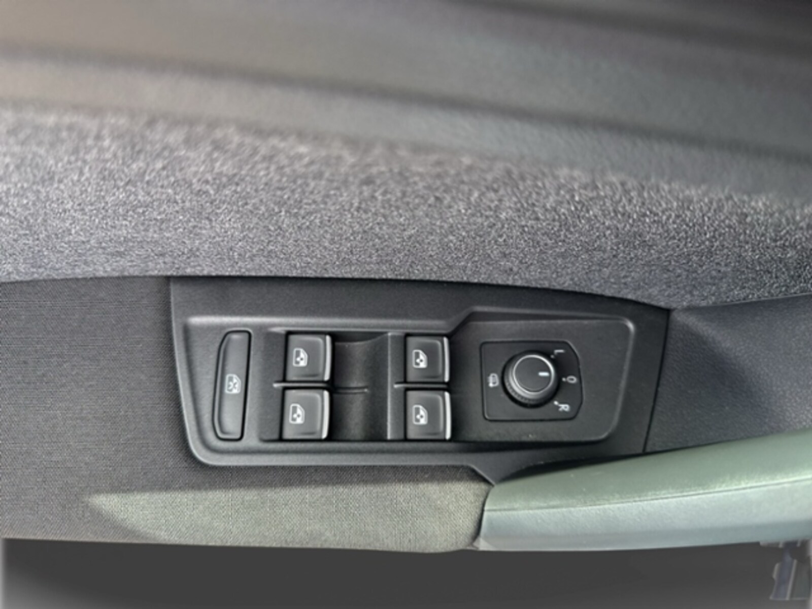 Volkswagen Tiguan – Bild 15