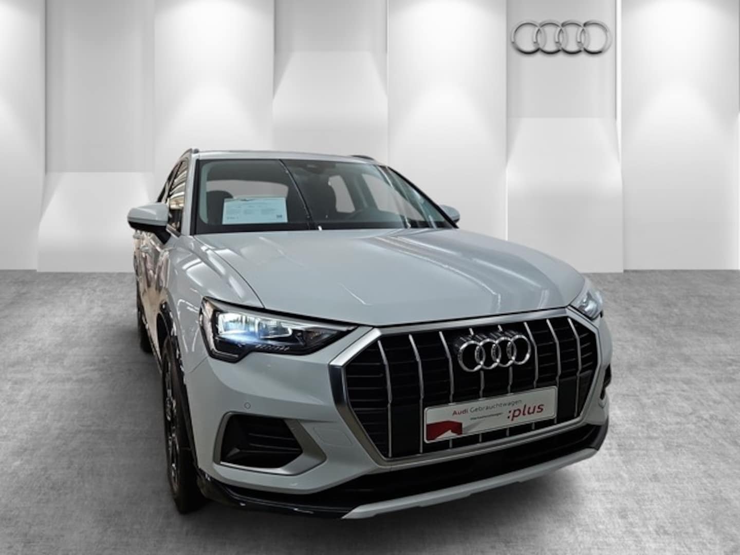 Bild über Audi Q3 TDI 110 kW S tronic - für weitere Informationen kontaktieren Sie den Audi Partner