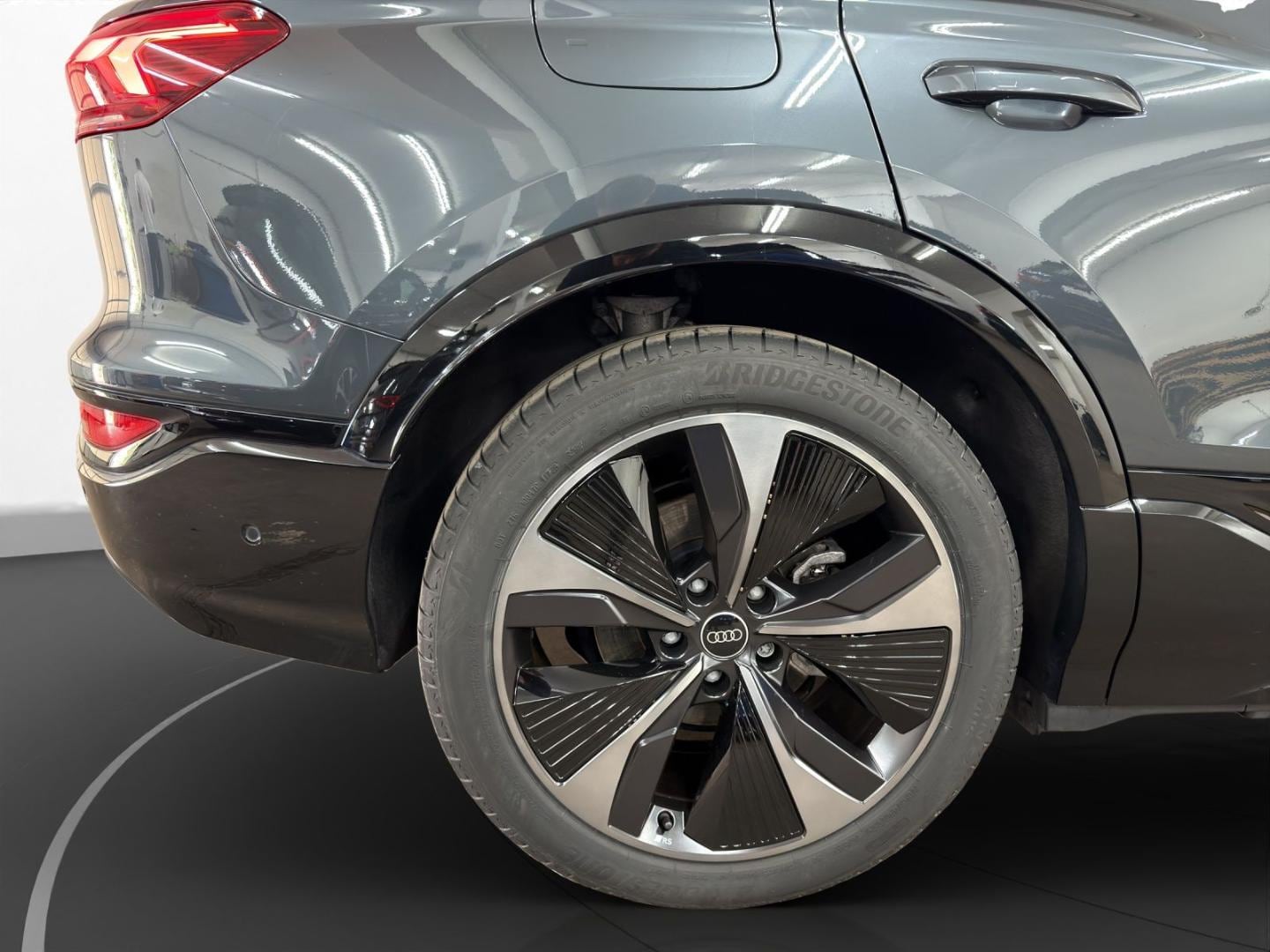 Bild über Audi Q6 SUV e-tron e-tron - für weitere Informationen kontaktieren Sie den Audi Partner