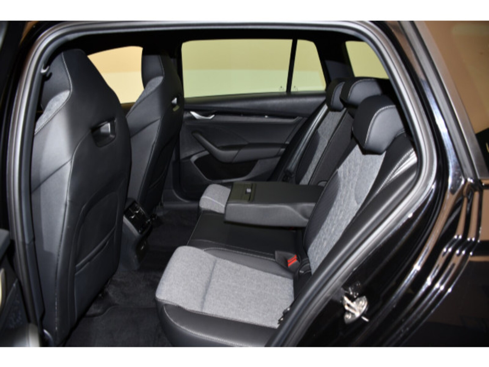 Škoda Octavia Combi – Bild 9