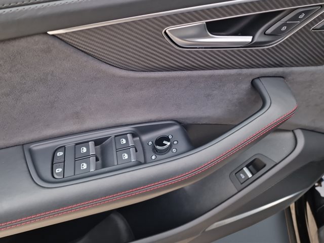 Image about Audi RS Q8 TFSI quattro tiptronic