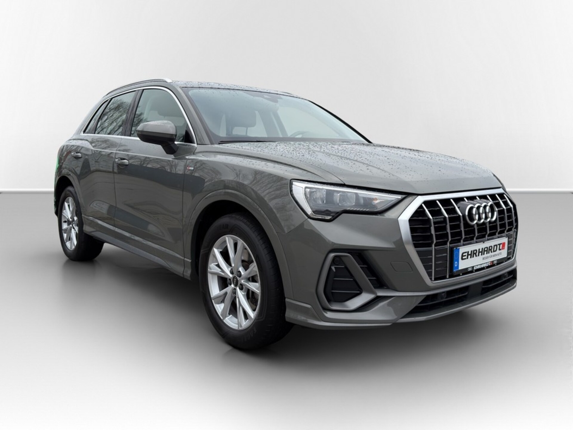 Audi Q3 SUV S line