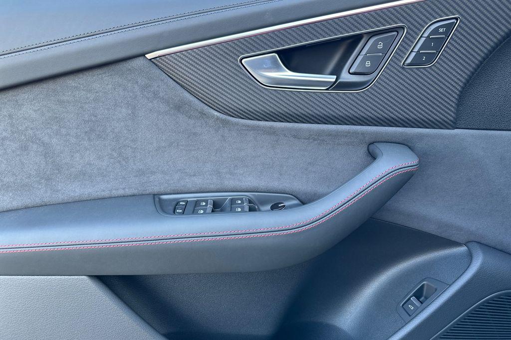 2026 Audi Q8 Prestige - Photo 8