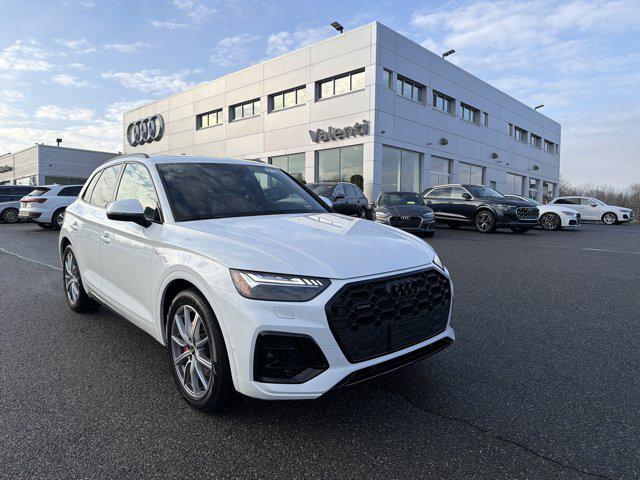 2024 Audi Q5 55 e Prestige's photo