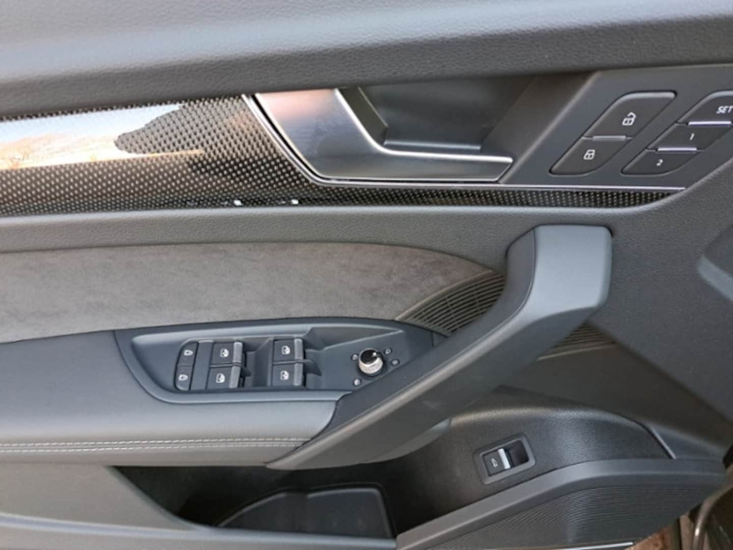 Bild über Audi SQ5 TDI tiptronic - für weitere Informationen kontaktieren Sie den Audi Partner