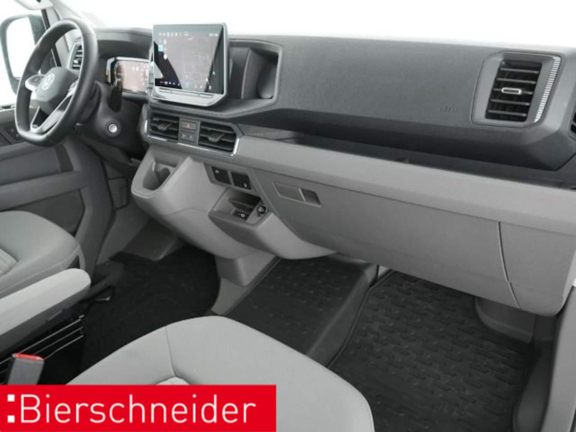 Volkswagen Grand California 600