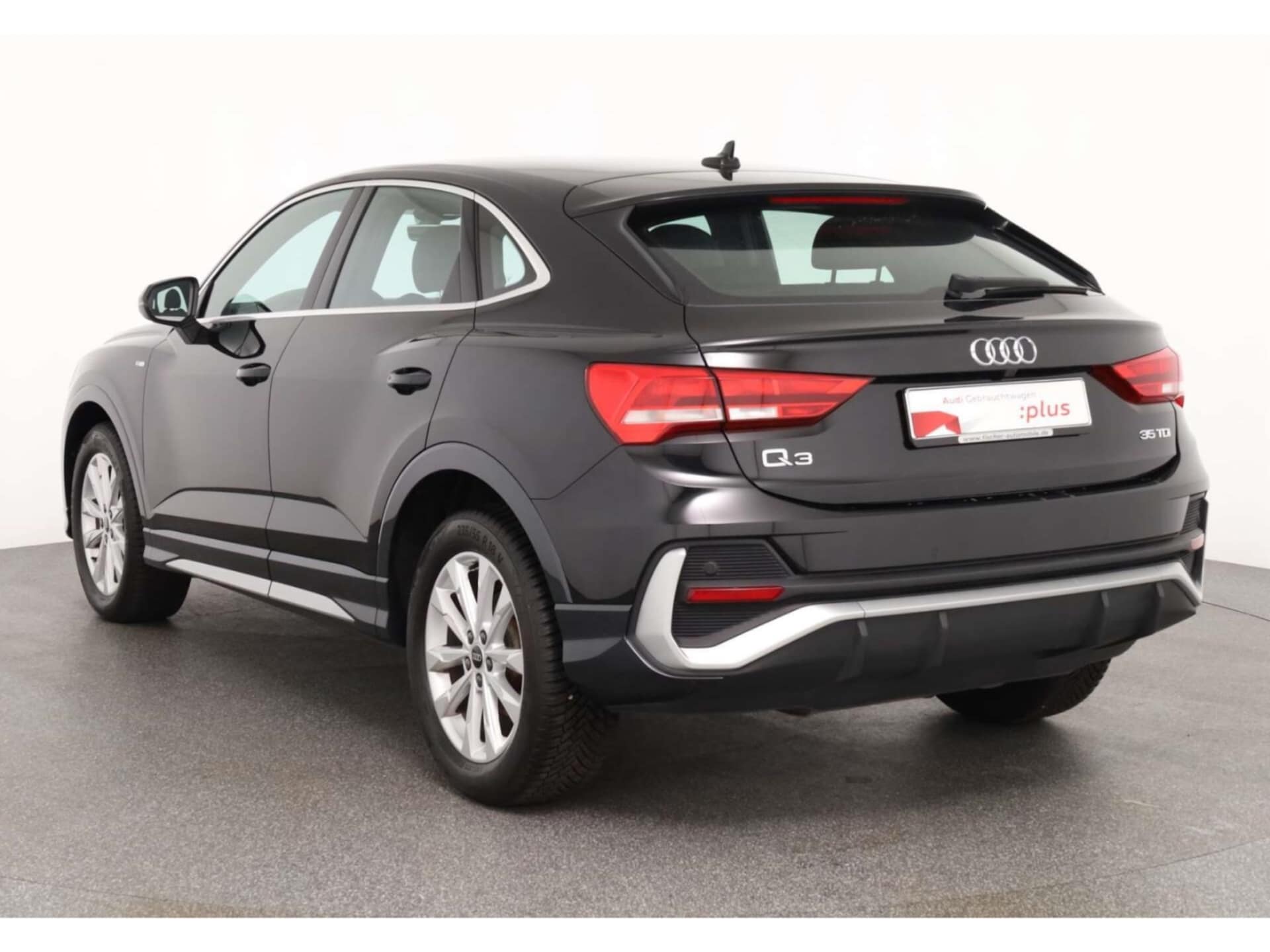 Audi Q3 Sportback S line