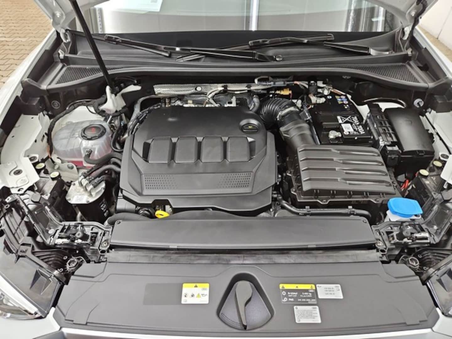 Bild über Audi Q3 TDI 110 kW S tronic - für weitere Informationen kontaktieren Sie den Audi Partner