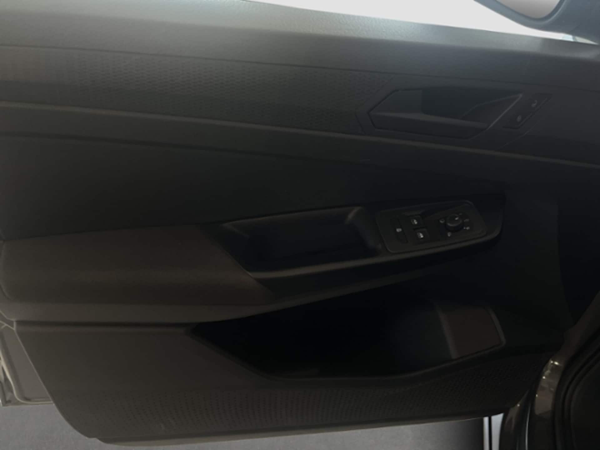 Volkswagen Caddy Basis-Modell