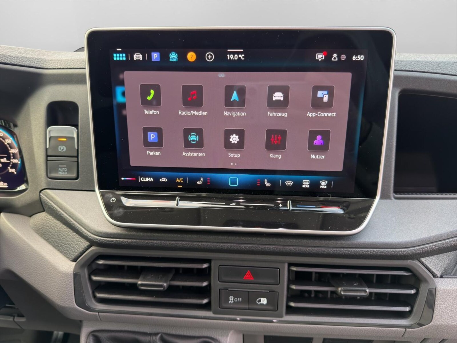 Volkswagen Crafter Kasten mittlerer Radstand – Bild 16