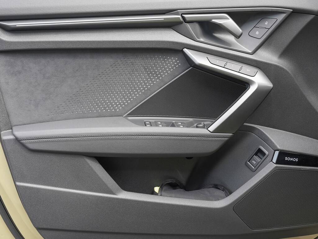 Image about Audi RS 3 Sportback TFSI quattro S tronic