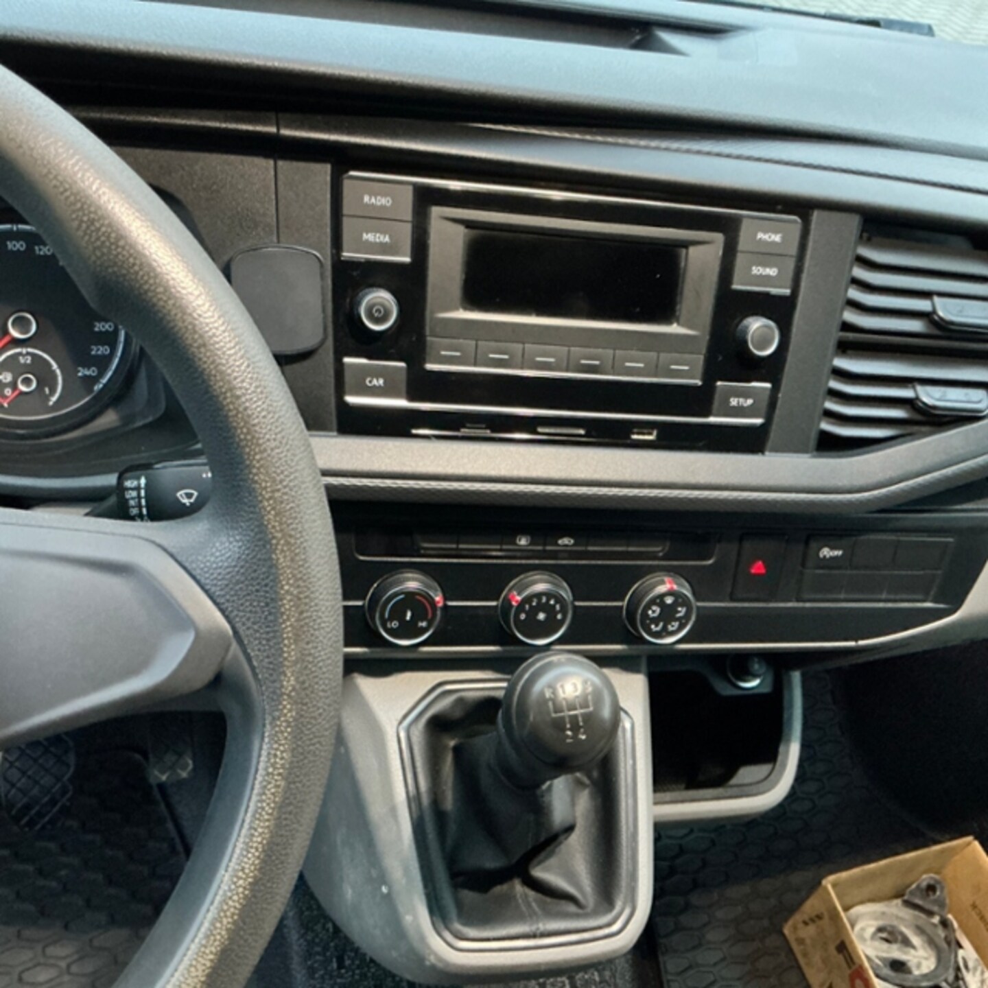 Volkswagen T6.1 Transporter Kasten langer Radstand