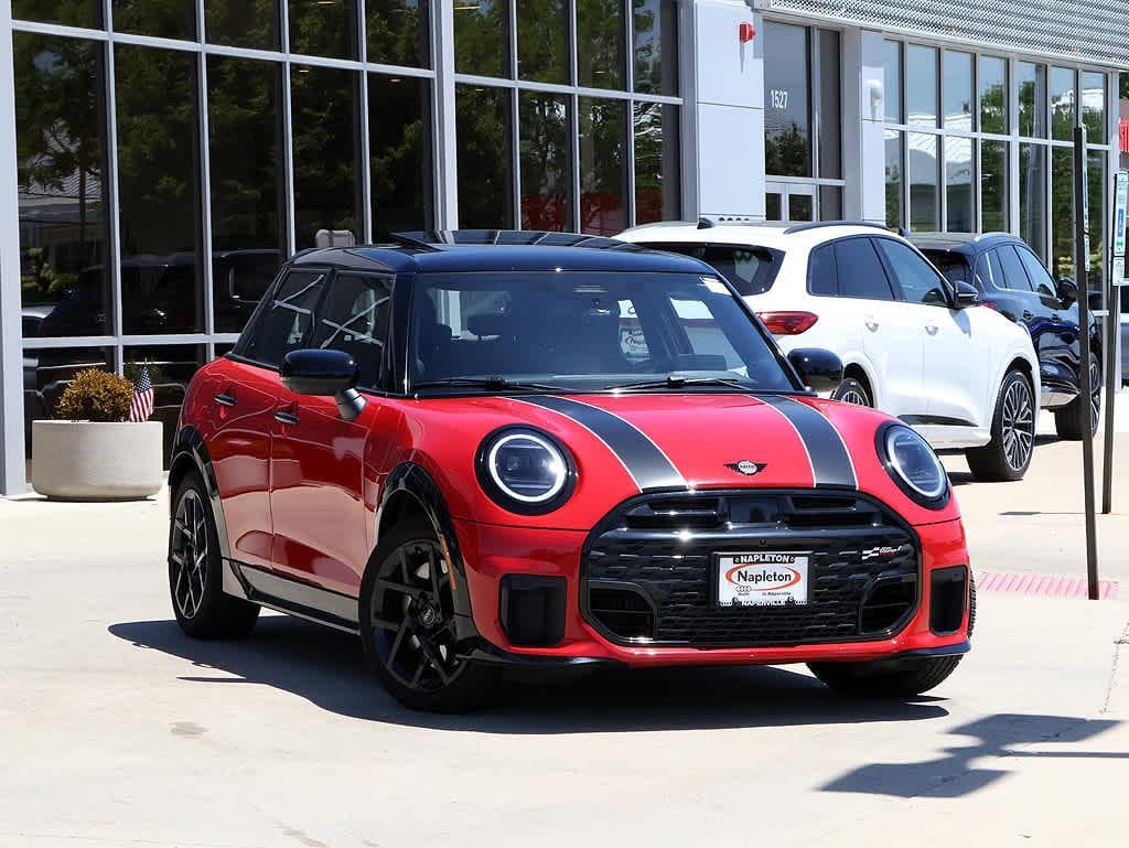 2026 MINI Hardtop Cooper S's photo